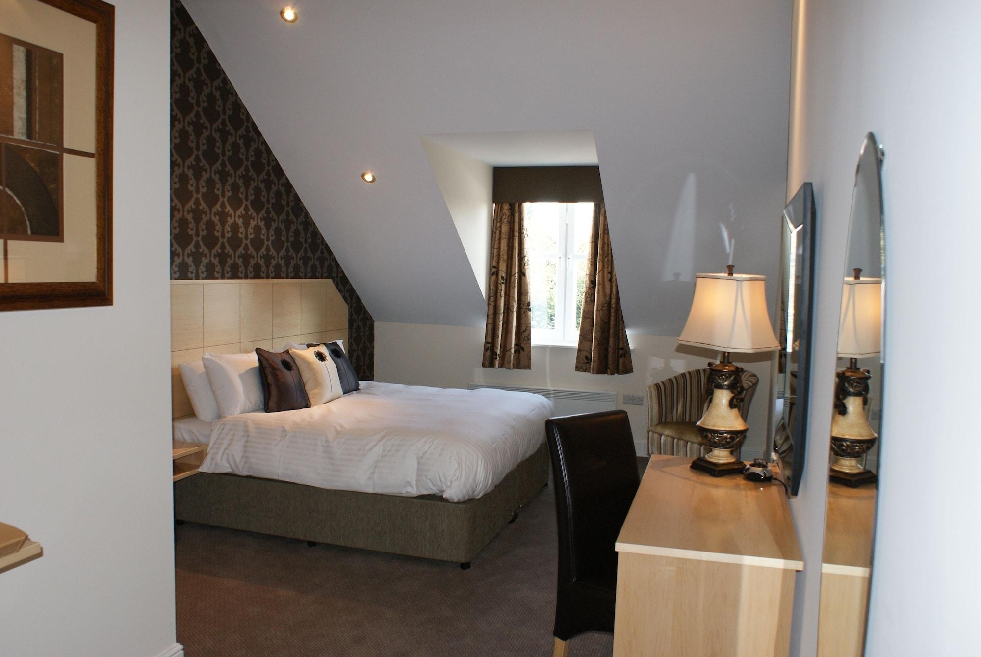 The Old Barn Inn Newport  Luaran gambar