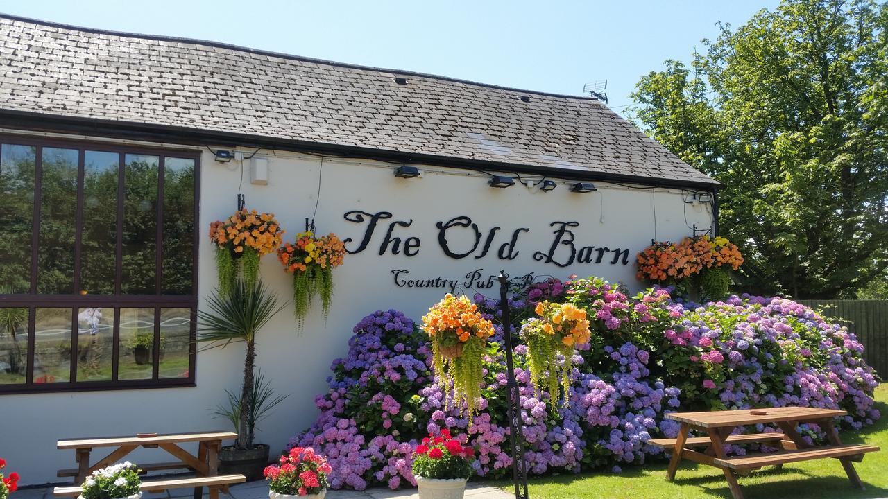 The Old Barn Inn Newport  Luaran gambar